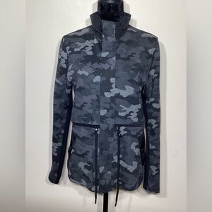 CAbi Gray and Black Camo Atc Cinch Waist Jacket Size Medium